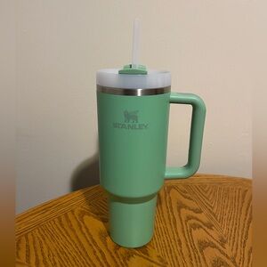 Stanley The Quencher H2O Flowstate Tumbler - Jade